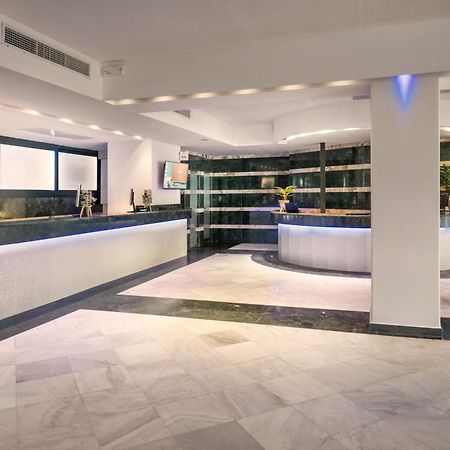 Sol Milanos Pingueinos Hotel Son Bou Bagian luar foto
