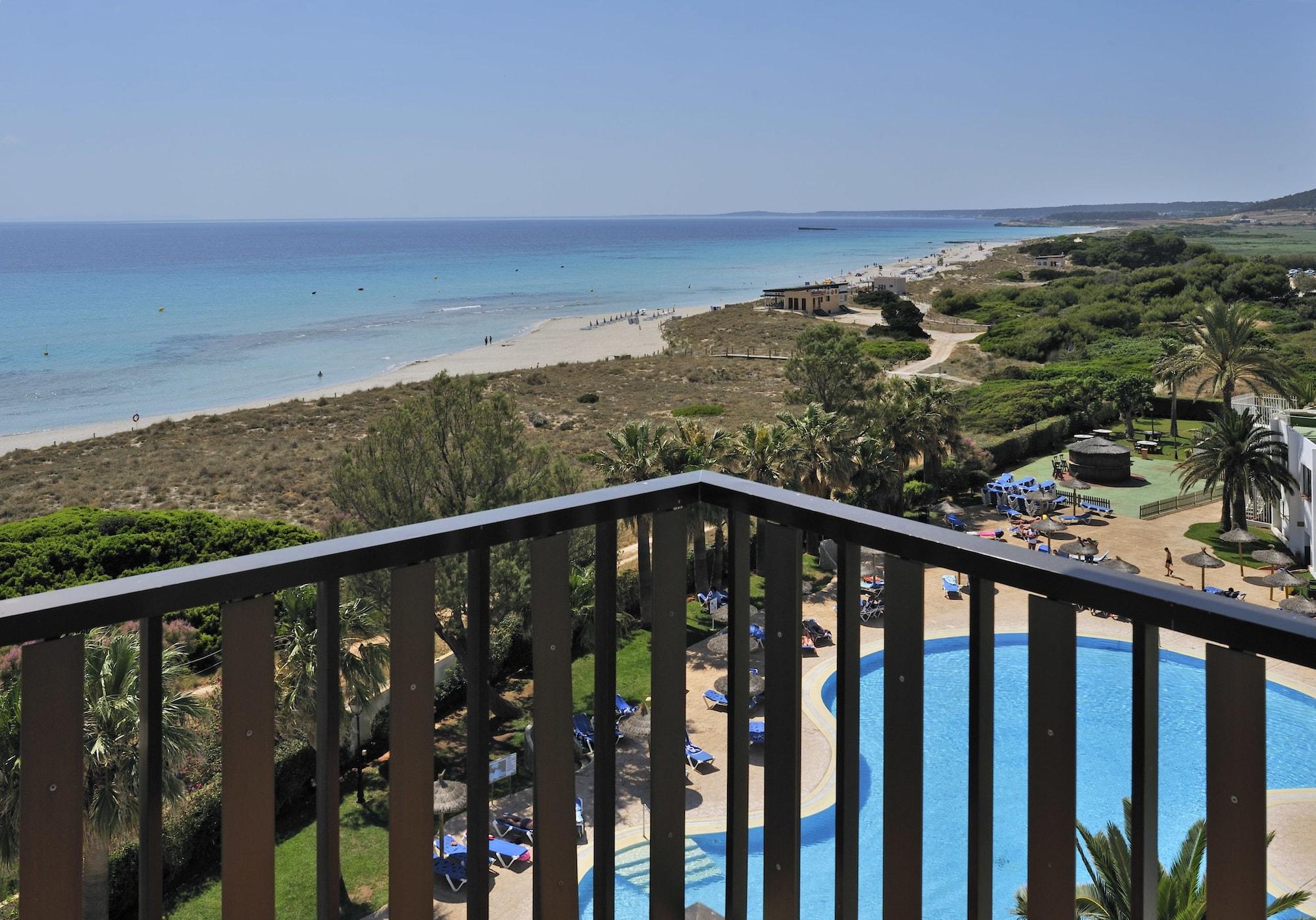 Sol Milanos Pingueinos Hotel Son Bou Bagian luar foto