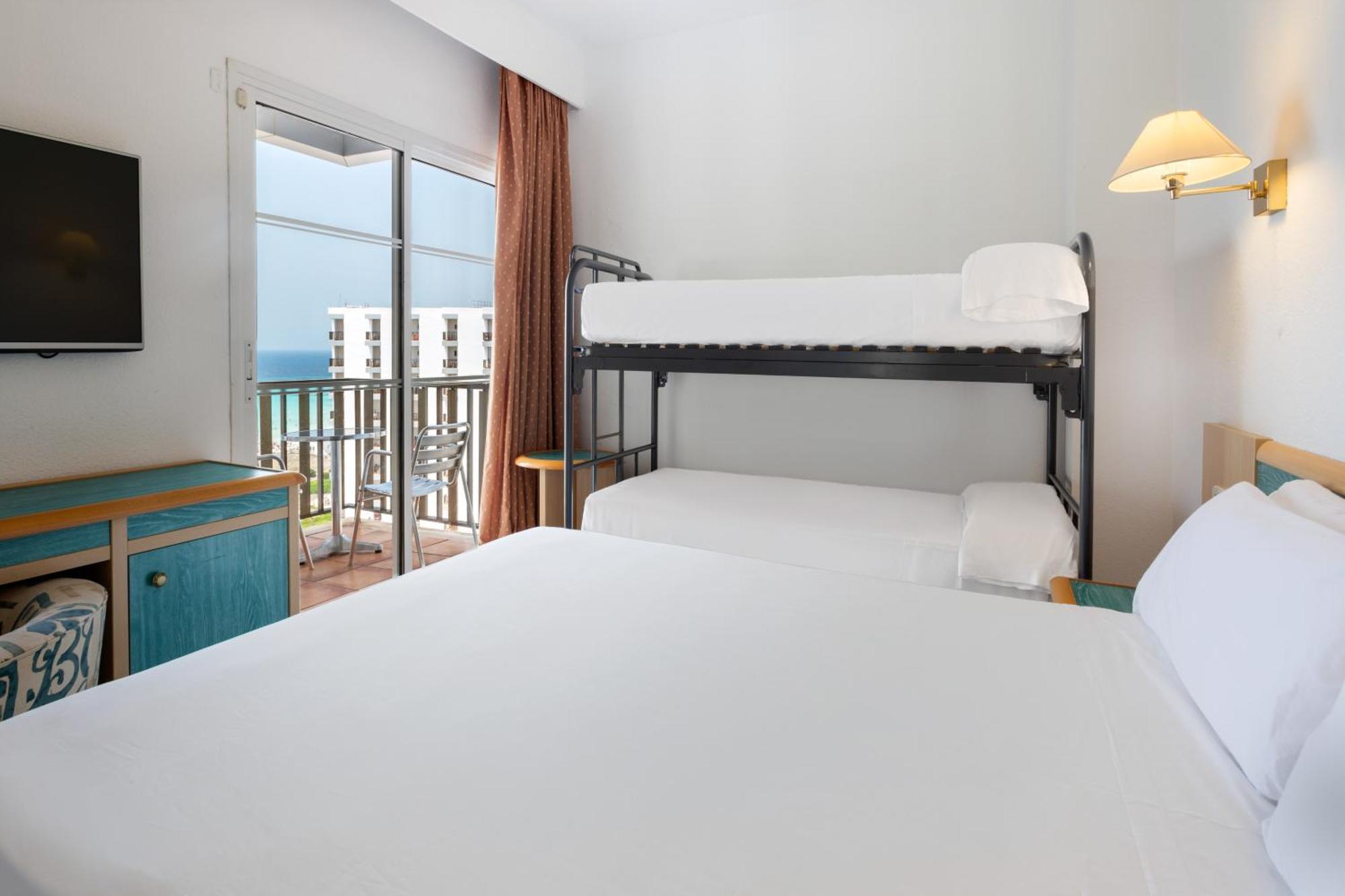 Sol Milanos Pingueinos Hotel Son Bou Bagian luar foto