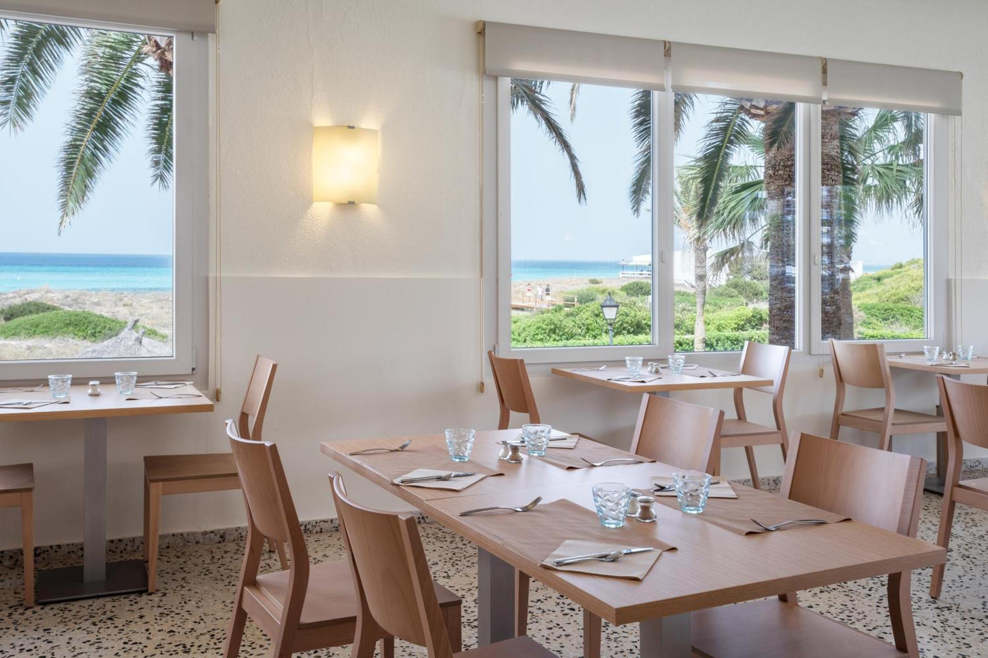 Sol Milanos Pingueinos Hotel Son Bou Bagian luar foto